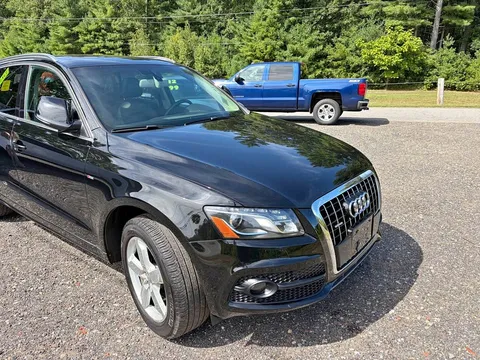 2012 Audi Q5 3.2 Quattro Premium Sport Utility 4D
