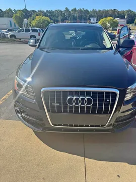 2012 Audi Q5 3.2 Quattro Premium Sport Utility 4D