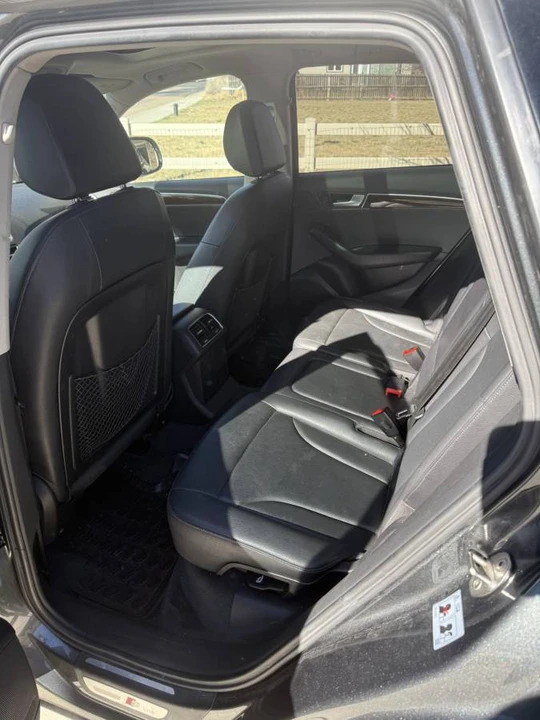 2012 Audi 8R Q5 - Image 8 of 9