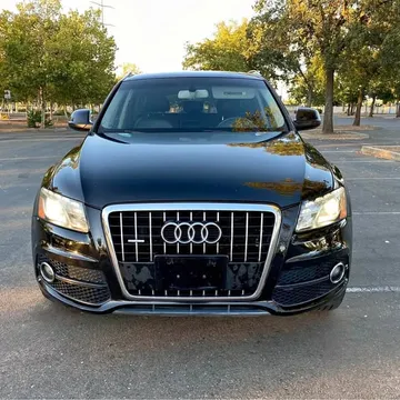 2012 Audi Q5 40 TFSI Premium Plus Sport Utility 4D