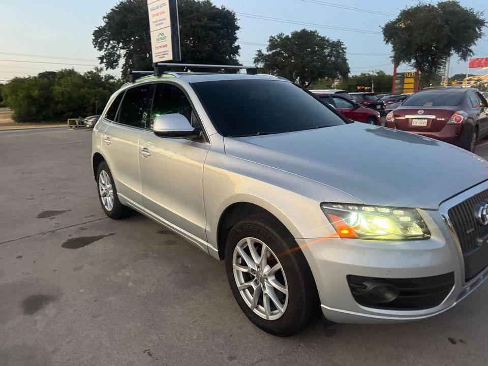 2012 Audi 8R Q5 - Image 2 of 12