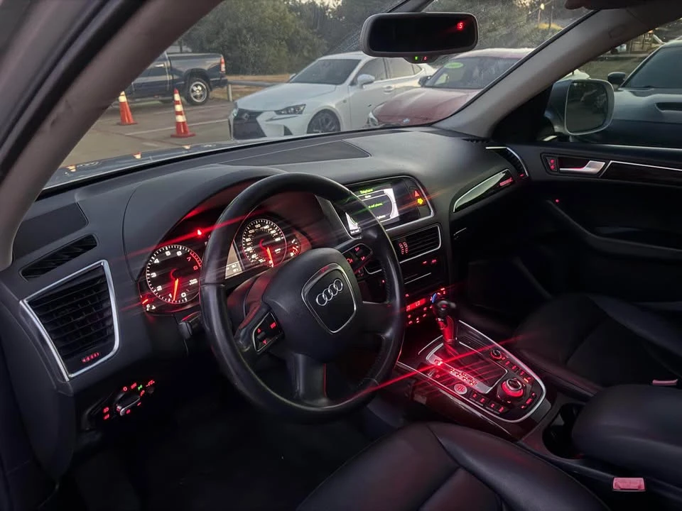 2012 Audi 8R Q5 - Image 11 of 12
