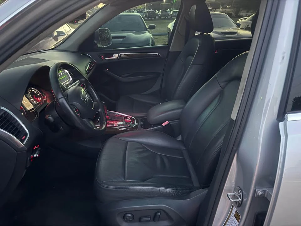 2012 Audi 8R Q5 - Image 10 of 12