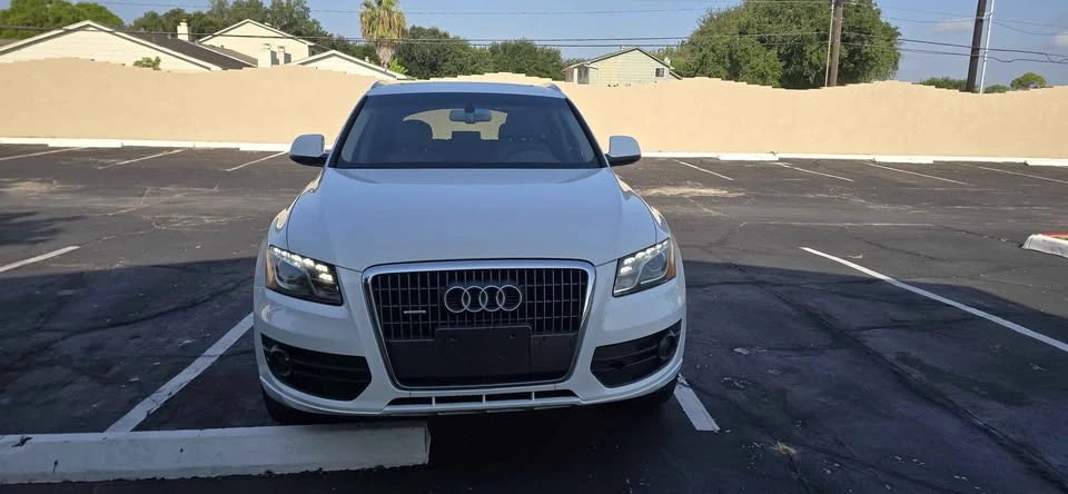 2012 Audi 8R Q5 - Image 2 of 12