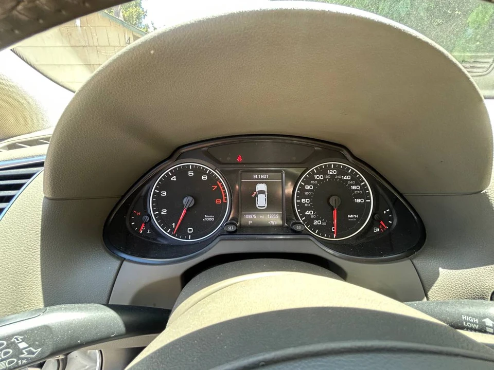 2012 Audi 8R Q5 - Image 9 of 17