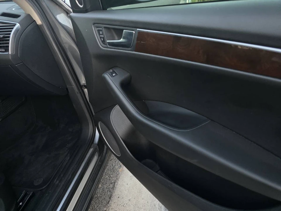 2012 Audi 8R Q5 - Image 14 of 16