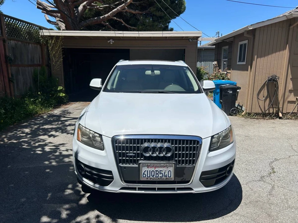2012 Audi 8R Q5 - Image 2 of 17