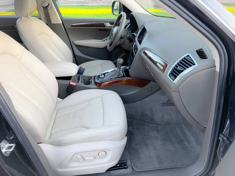 2012 Audi 8R Q5 - Image 9 of 14