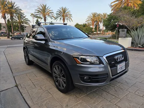 2012 Audi Q5 2.0T Quattro Premium Sport Utility