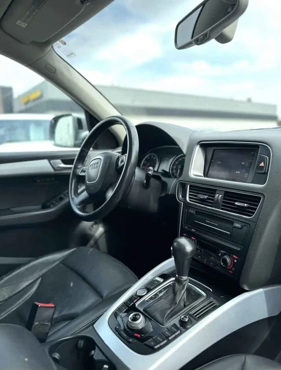 2012 Audi 8R Q5 - Image 10 of 15