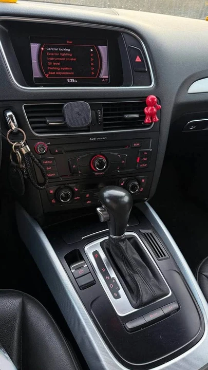 2012 Audi 8R Q5 - Image 10 of 11