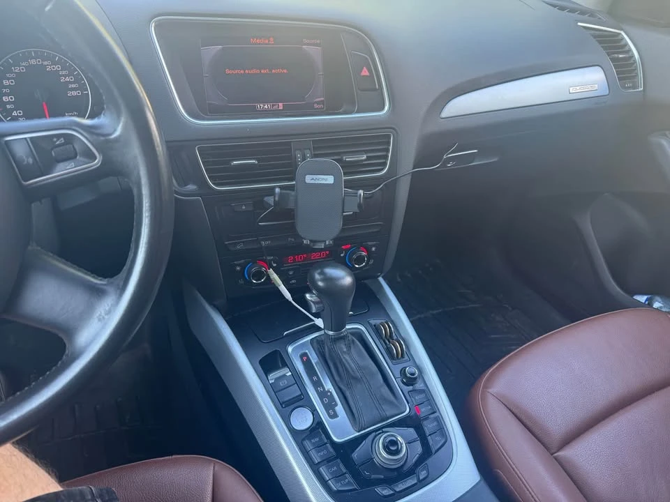 2012 Audi 8R Q5 - Image 10 of 12