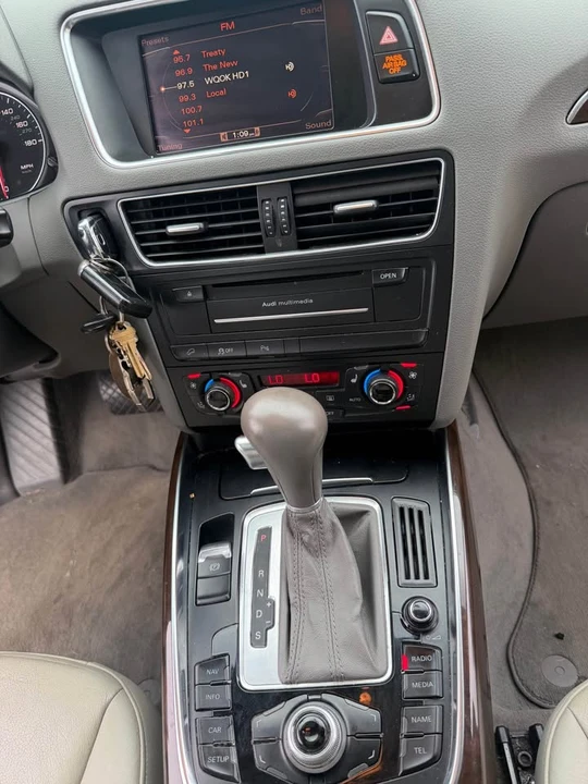 2012 Audi 8R Q5 - Image 11 of 12