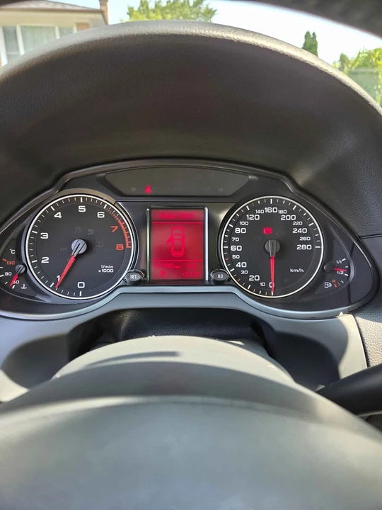 2012 Audi 8R Q5 - Image 12 of 18