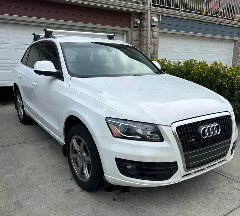 2012 Audi 8R Q5 - Image 2 of 12