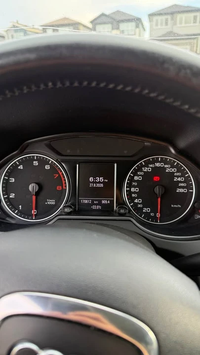 2012 Audi 8R Q5 - Image 8 of 12