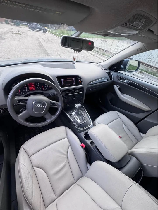 2012 Audi 8R Q5 - Image 9 of 11