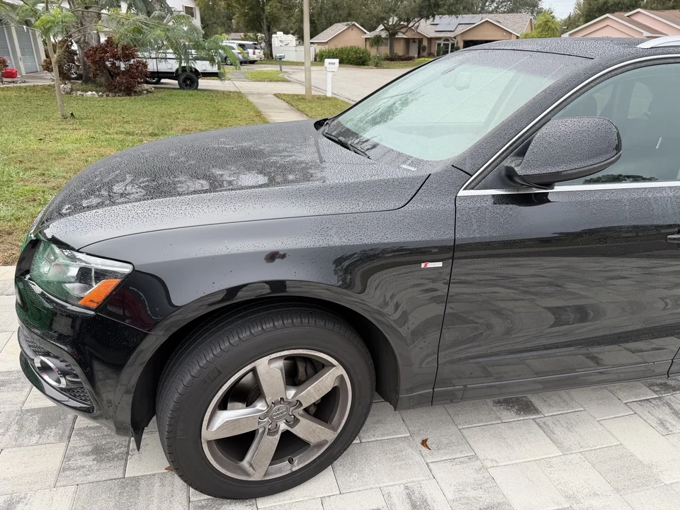 2012 Audi 8R Q5 - Image 2 of 21