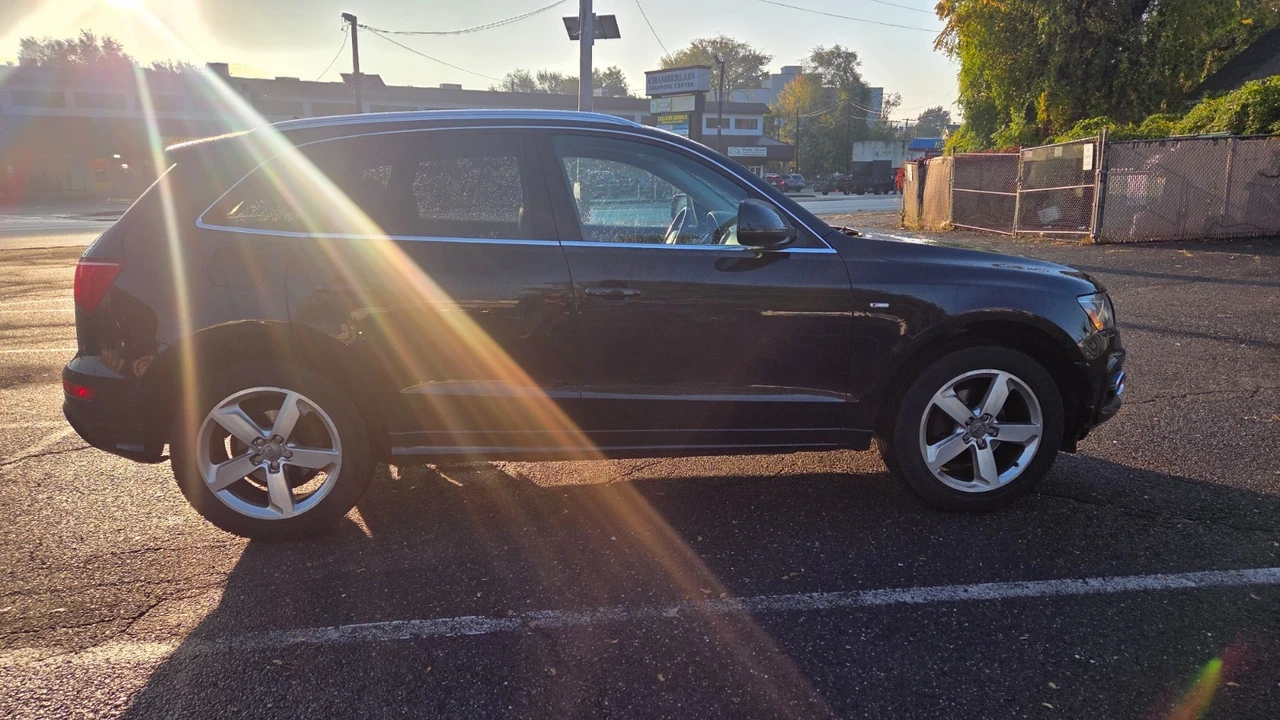 2012 Audi 8R Q5 - Image 8 of 21