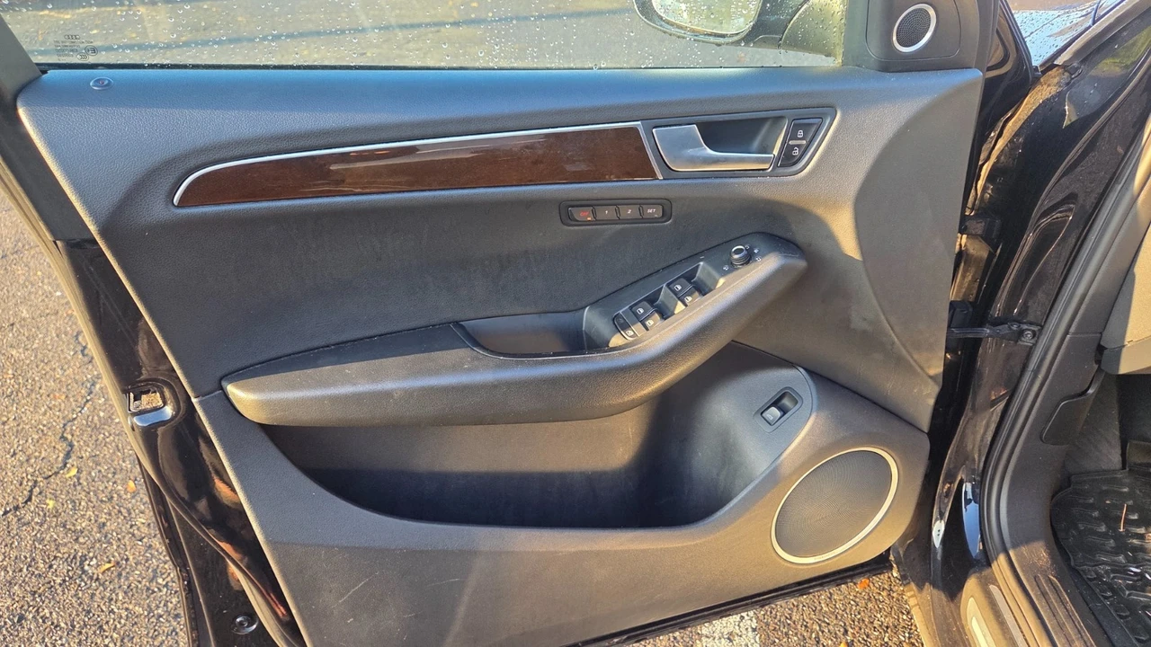 2012 Audi 8R Q5 - Image 12 of 21