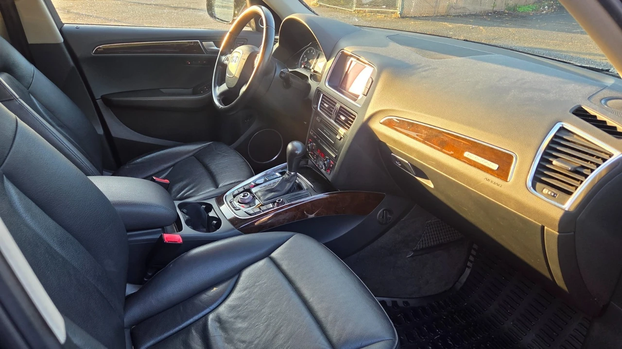 2012 Audi 8R Q5 - Image 16 of 21