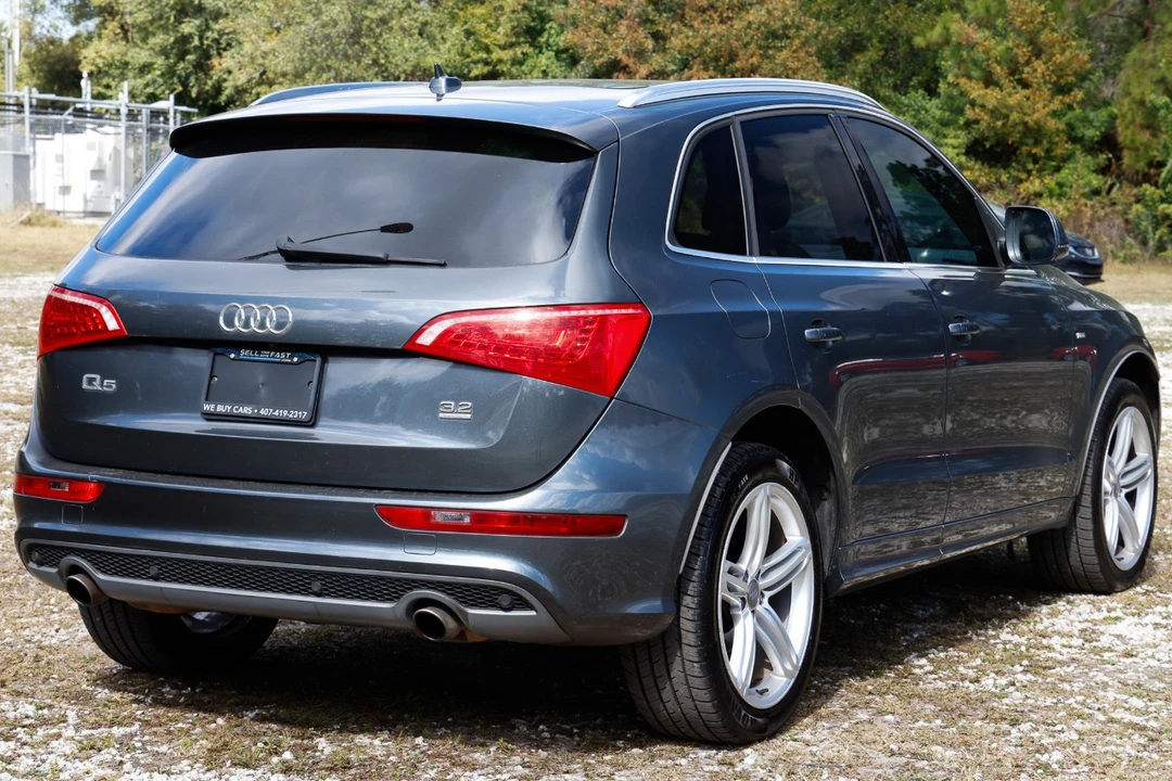 2012 Audi 8R Q5 - Image 11 of 12