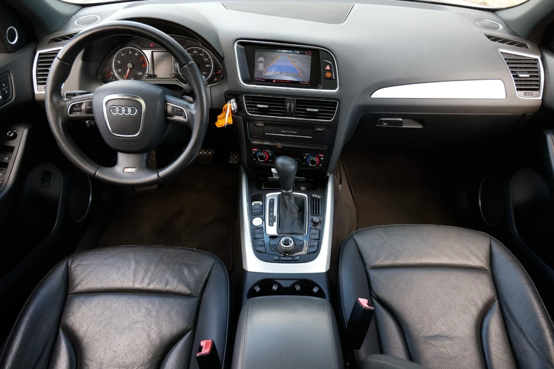 2012 Audi 8R Q5 - Image 2 of 12