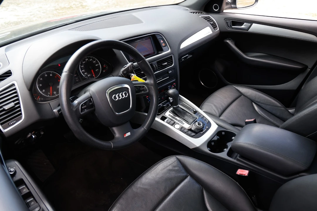 2012 Audi 8R Q5 - Image 4 of 12