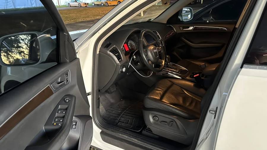 2012 Audi 8R Q5 - Image 8 of 10