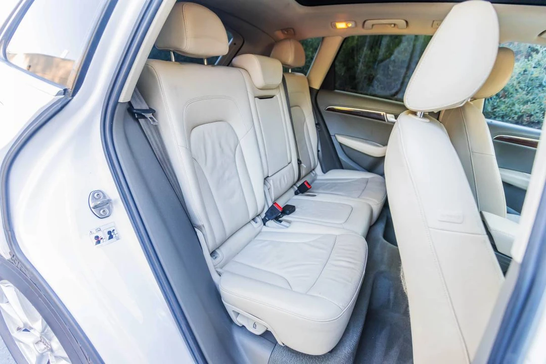 2012 Audi 8R Q5 - Image 12 of 24
