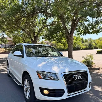 2012 Audi Q5 · Premium Plus Sport Utility 4D