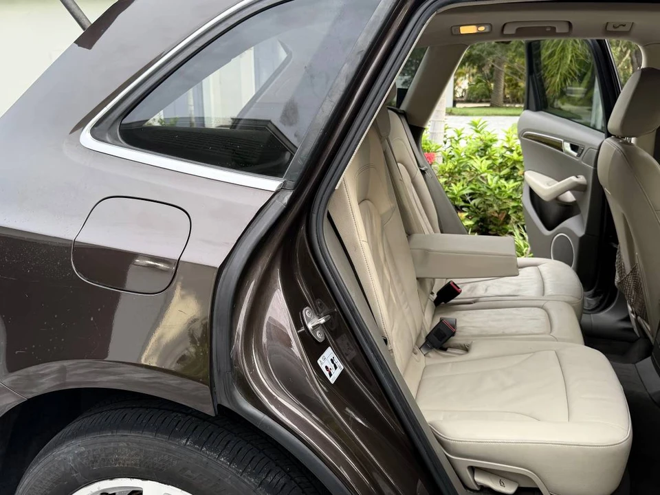 2012 Audi 8R Q5 - Image 17 of 18