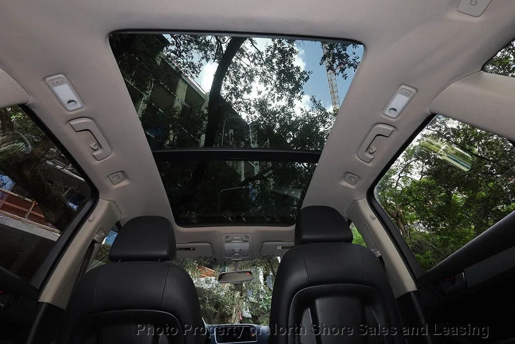 2012 Audi 8R Q5 - Image 10 of 12