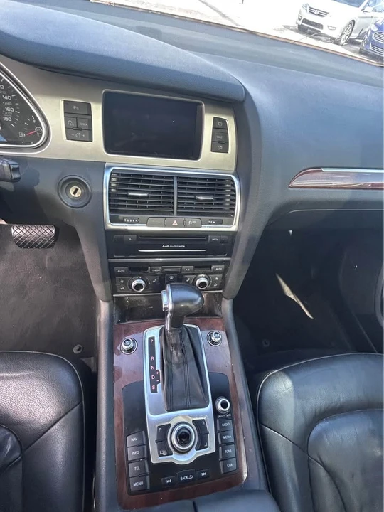 2012 Audi 4L Q7 - Image 6 of 9
