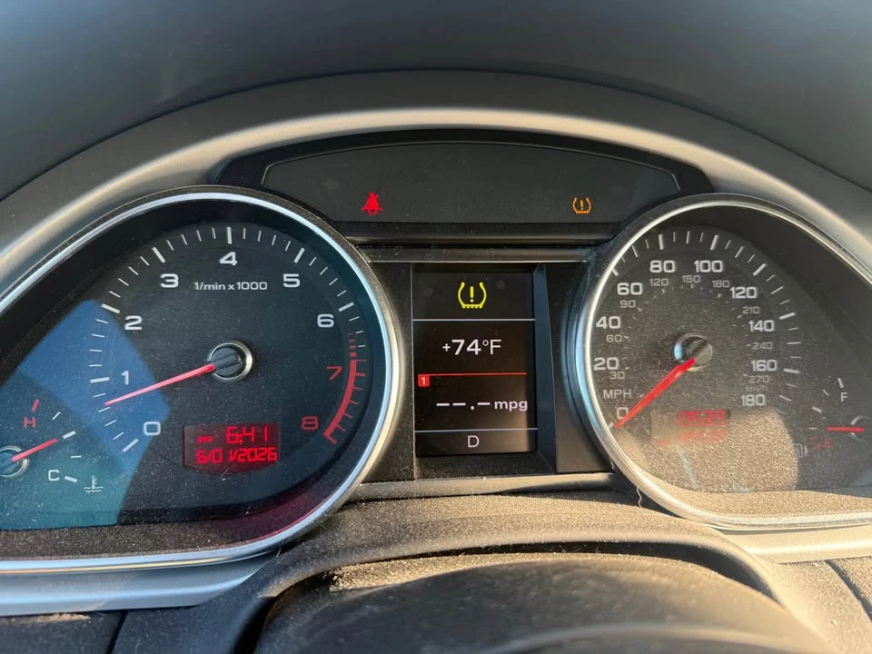 2012 Audi 4L Q7 - Image 9 of 10