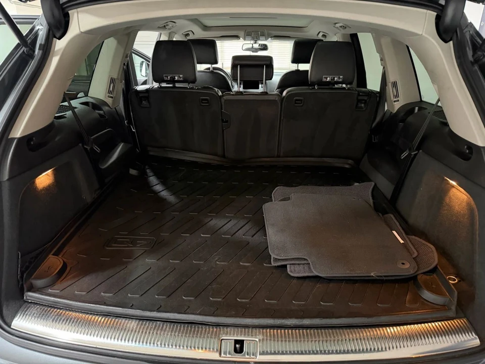 2012 Audi 4L Q7 - Image 10 of 19