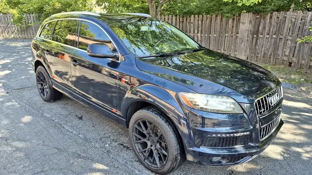 2012 Audi Q7 3.0T Premium Sport Utility 4D