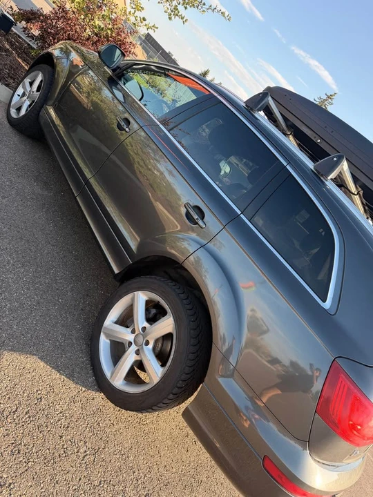 2012 Audi 4L Q7 - Image 2 of 10