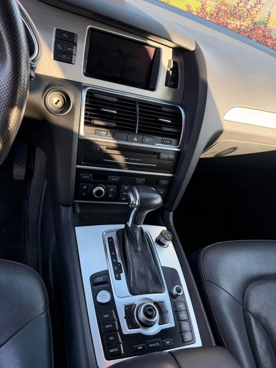 2012 Audi 4L Q7 - Image 5 of 10