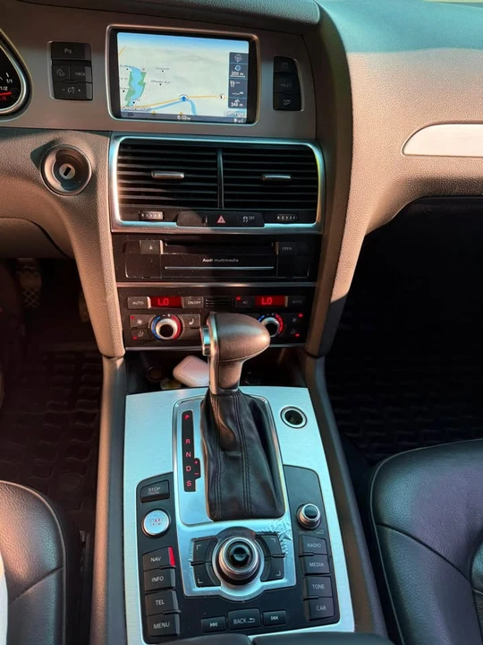 2012 Audi 4L Q7 - Image 10 of 19