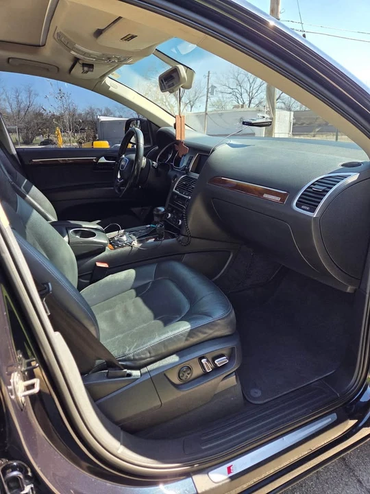 2012 Audi 4L Q7 - Image 9 of 10