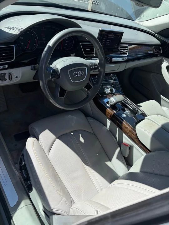 2012 Audi D4 A8 - Image 6 of 10