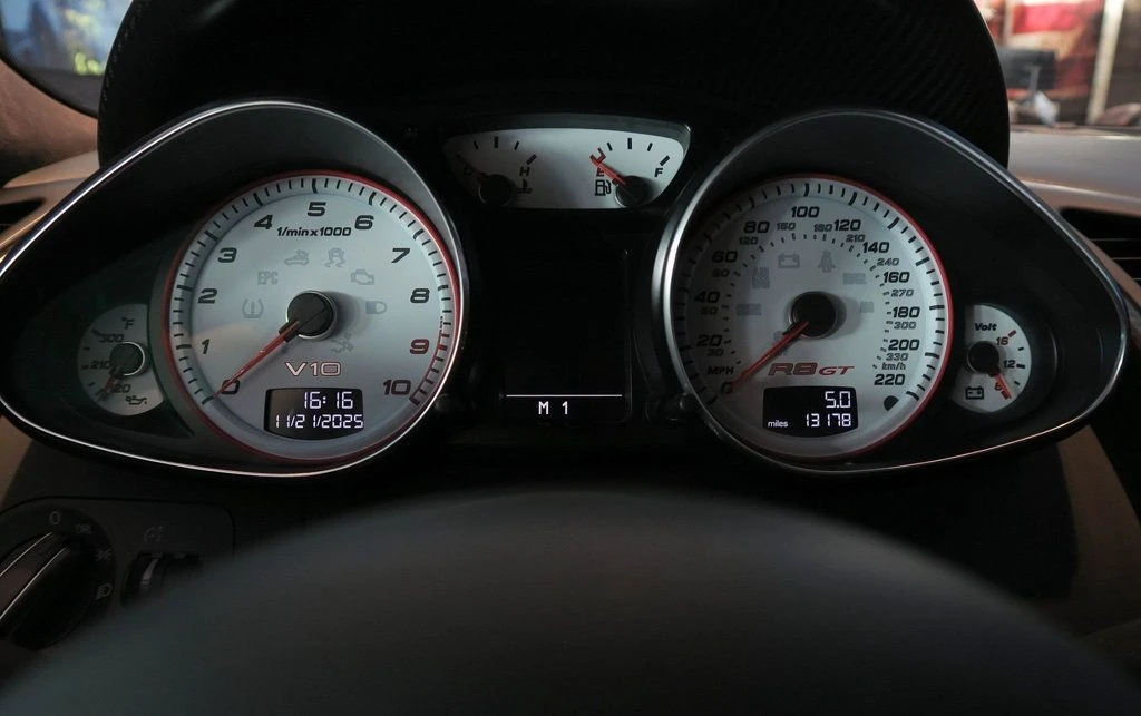 2012 Audi 42 R8 - Image 14 of 21