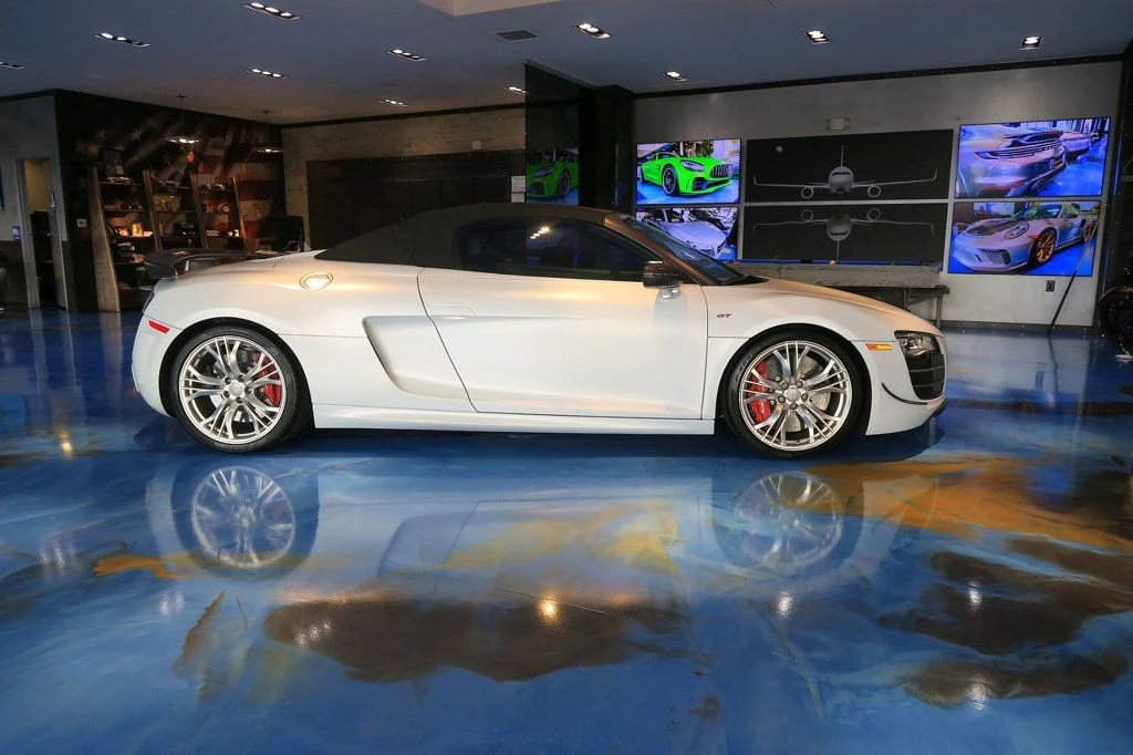 2012 Audi 42 R8 - Image 8 of 21