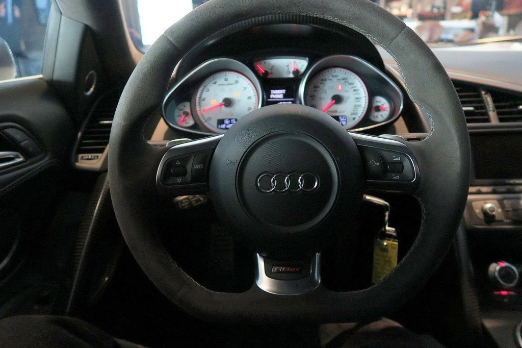 2012 Audi 42 R8 - Image 15 of 21