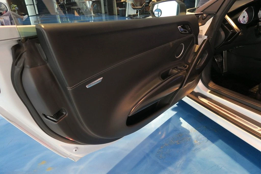2012 Audi 42 R8 - Image 10 of 21