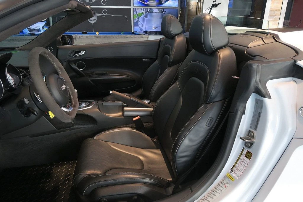 2012 Audi 42 R8 - Image 11 of 21