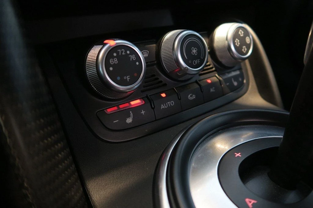 2012 Audi 42 R8 - Image 18 of 21