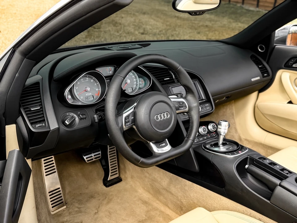 2012 Audi 42 R8 - Image 13 of 21