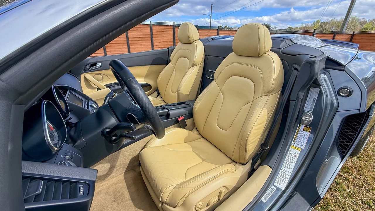 2012 Audi 42 R8 - Image 14 of 21